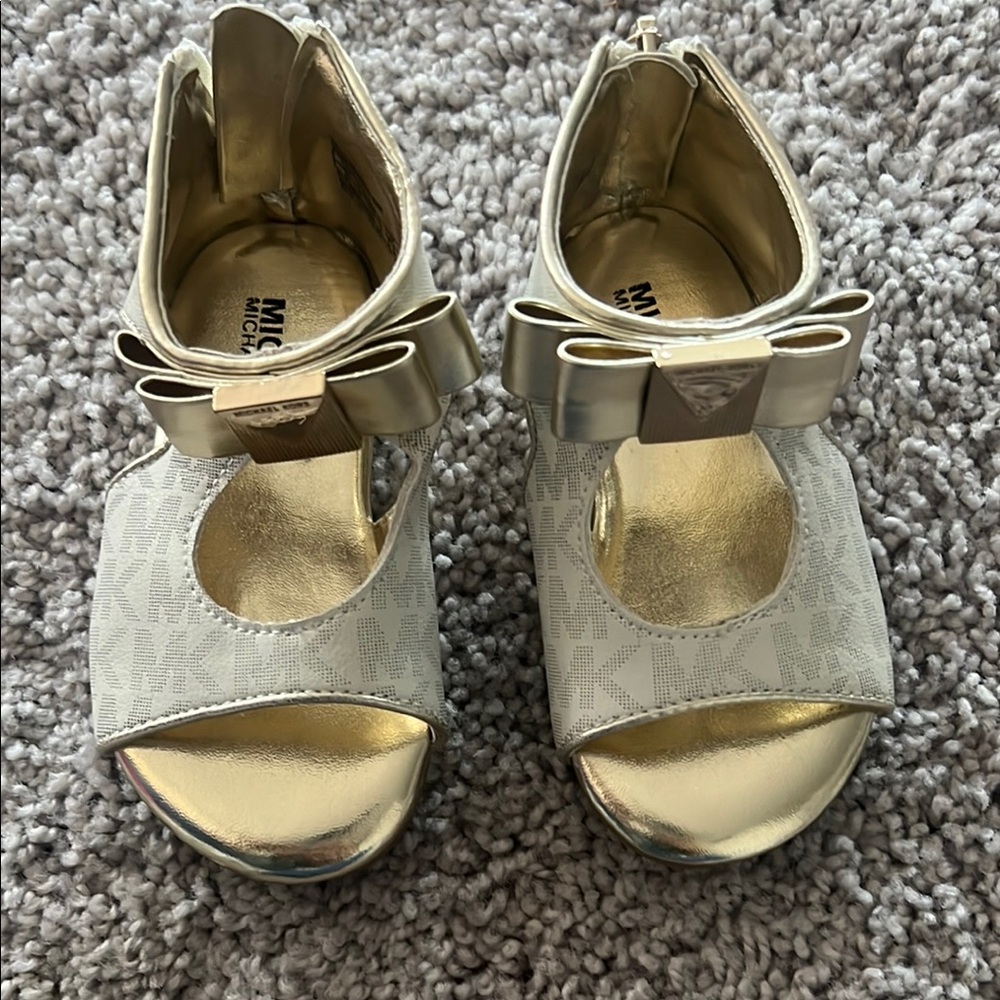 Michael Kors Kids' Gold and Cream Sandals